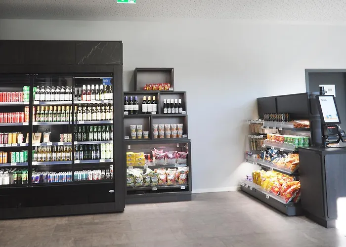 - The Niu, Clink Barmbek By Ihg Hamburg
