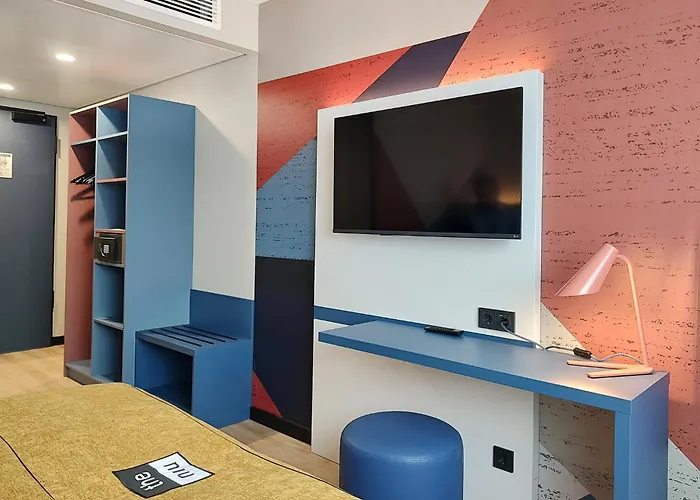 - The Niu, Clink Barmbek By Ihg