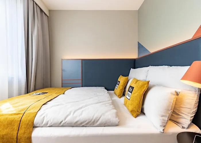 - The Niu, Clink Barmbek By Ihg Hamburg