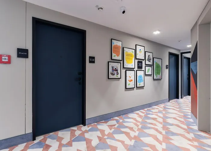 - The Niu, Clink Barmbek By Ihg
